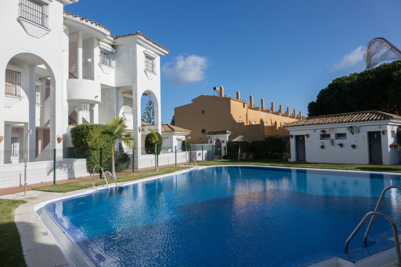Apartamento Alextia La Barrosa Chiclana de la Frontera Exterior foto